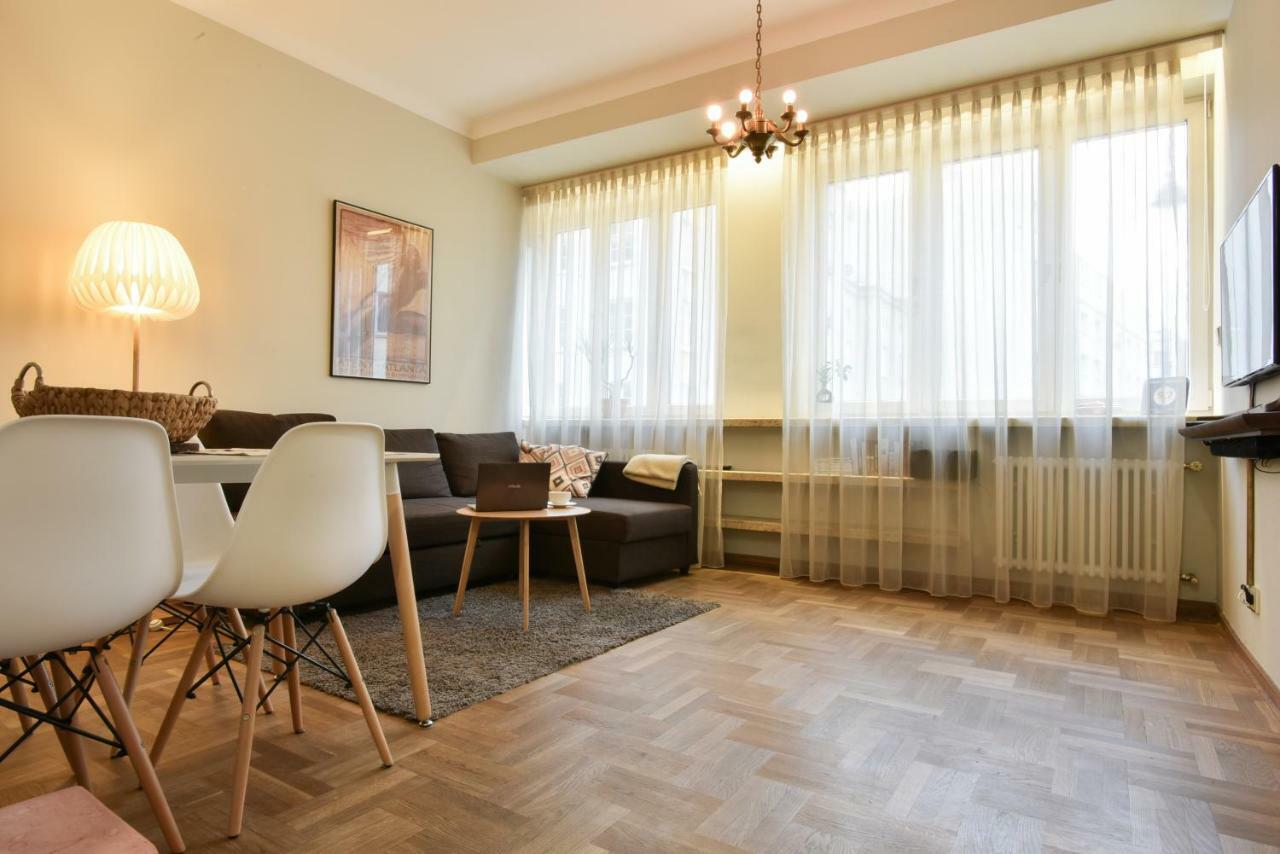 Smulikowskiego 9 Warsaw
